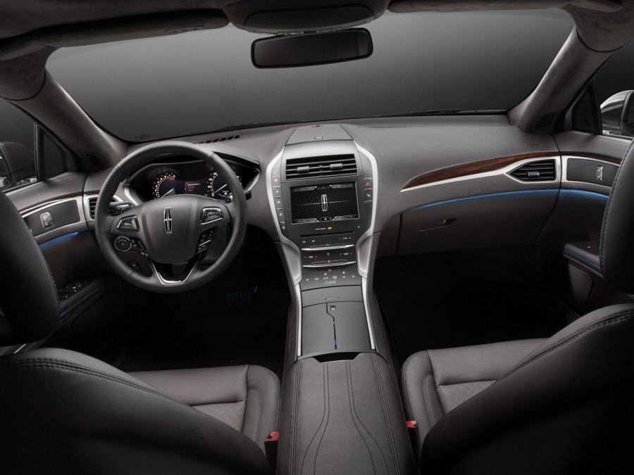  Lincoln MKZ Black Label Indulgence Concept 2013 года  (фото 2 из 4)